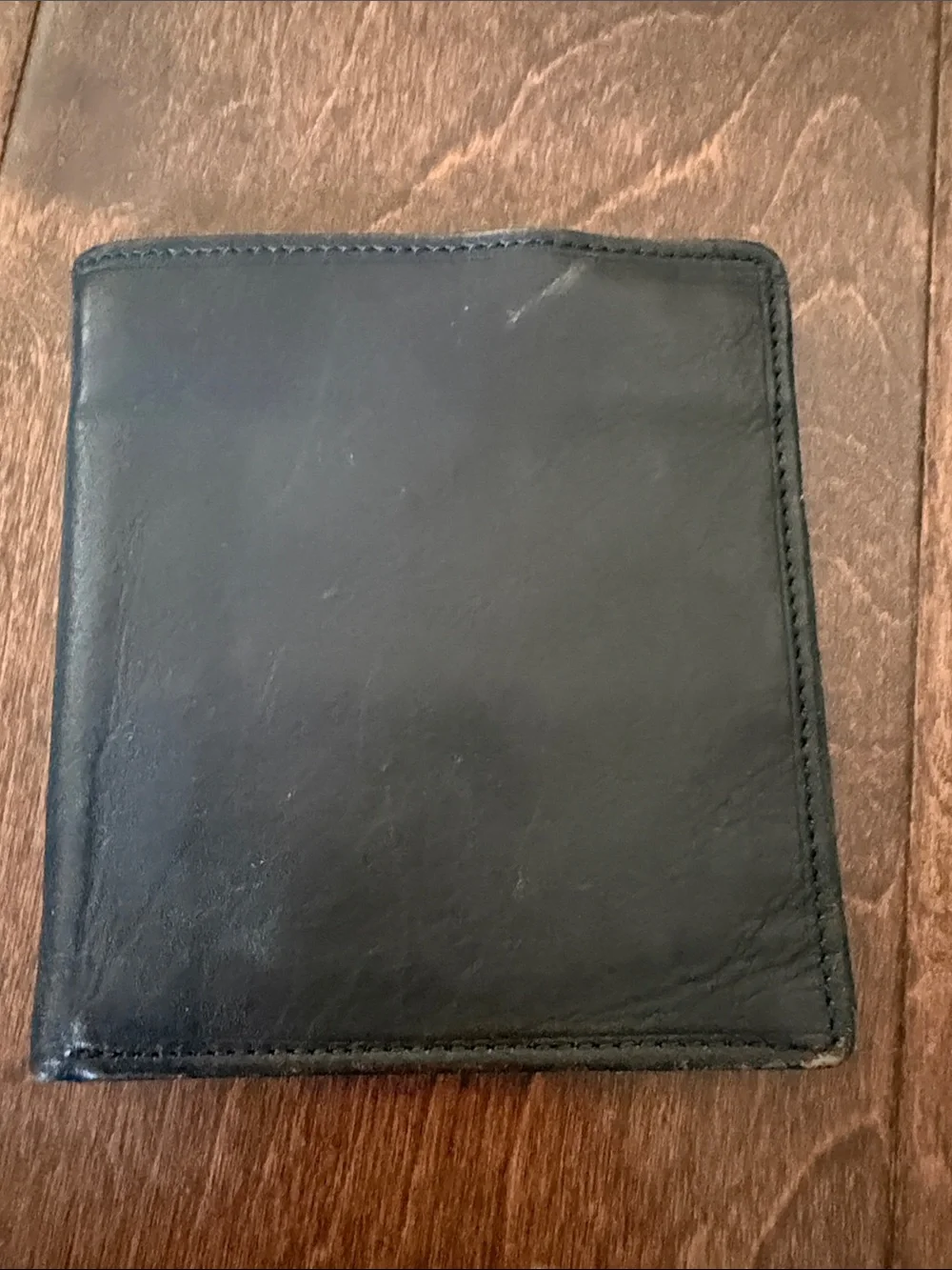 Vintage 80s/90s Wilson’s Leather Black Single Fold Multi Card Slot Wallet